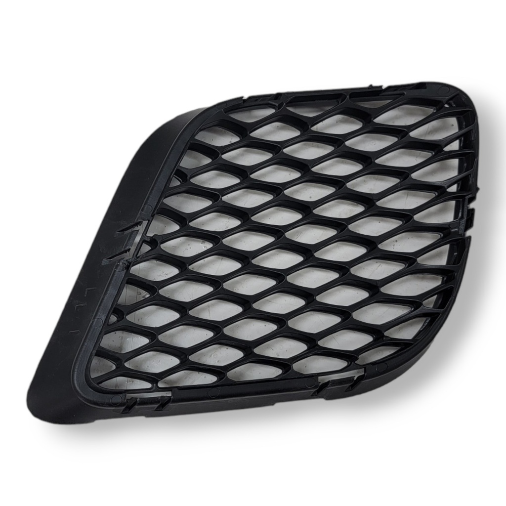 REJILLA BUMPER DELANTERO TRACKHAWK LH 17-22