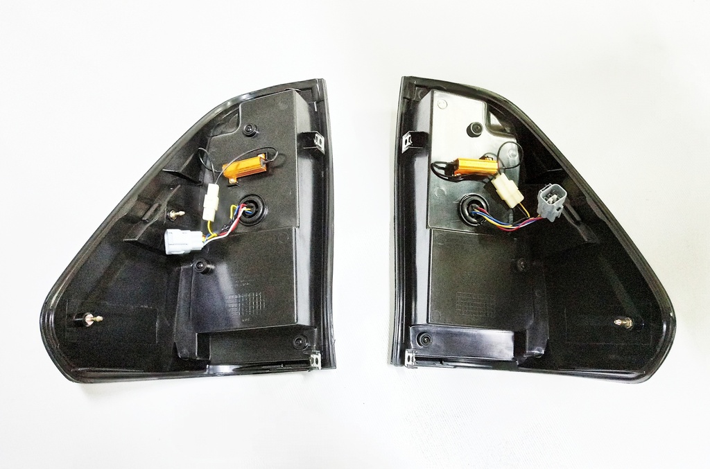 LUCES LED HILUX 16-20 SMOKE