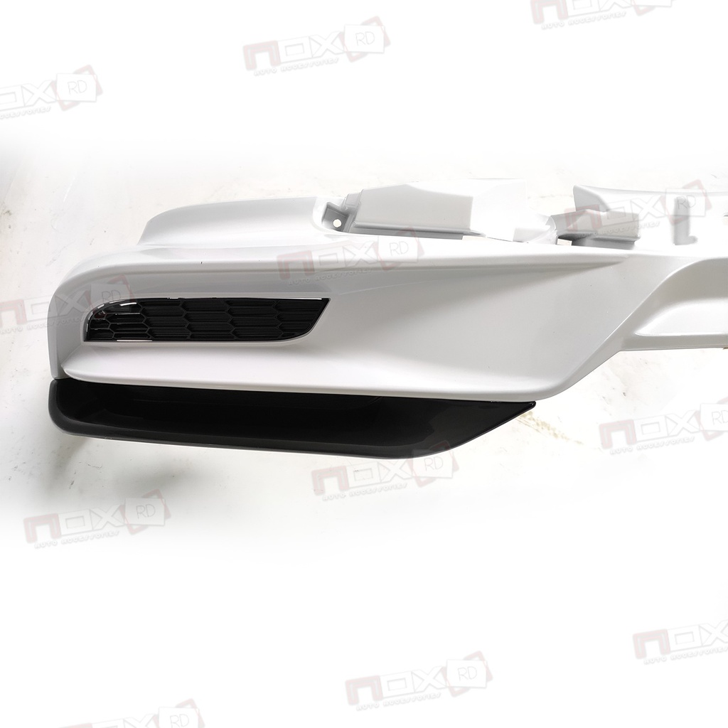 LIP DELANTERO LX570 2021