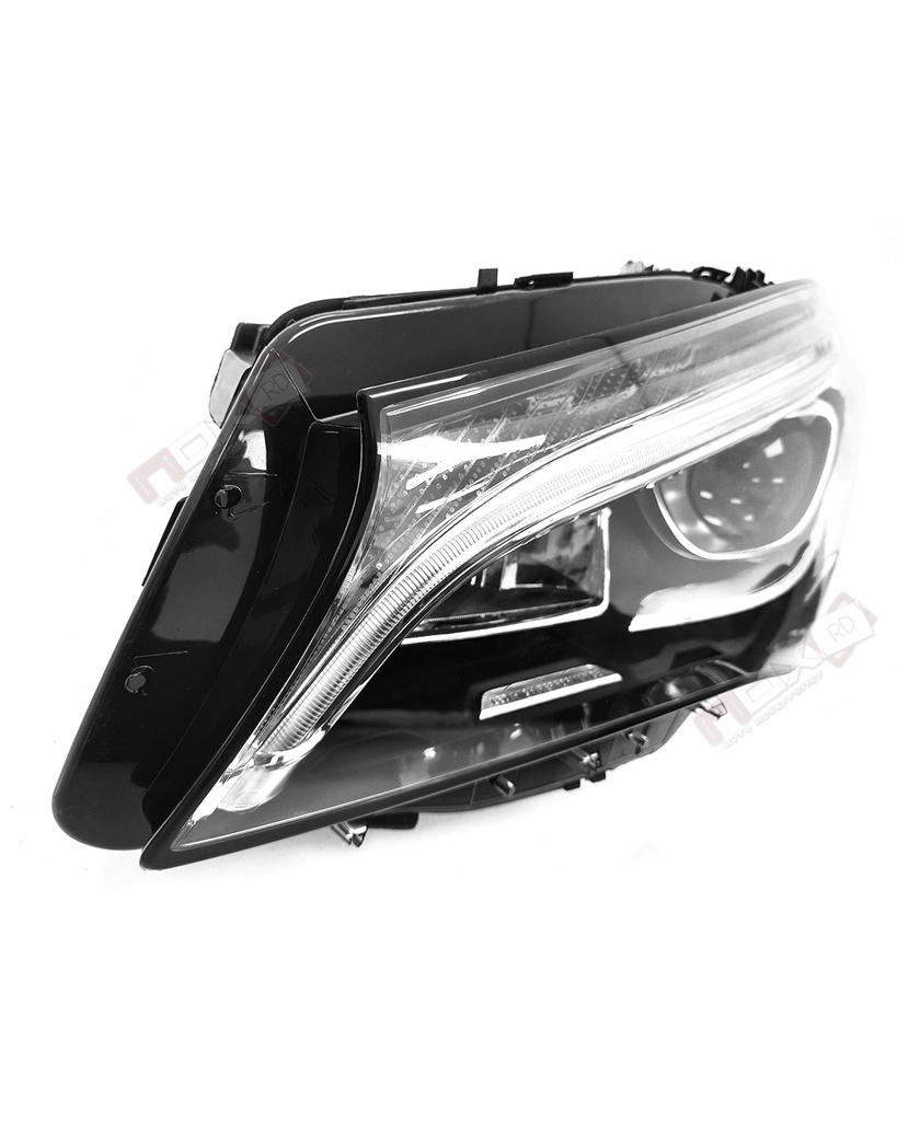 PANTALLAS LED MERCEDES CLA 15-18