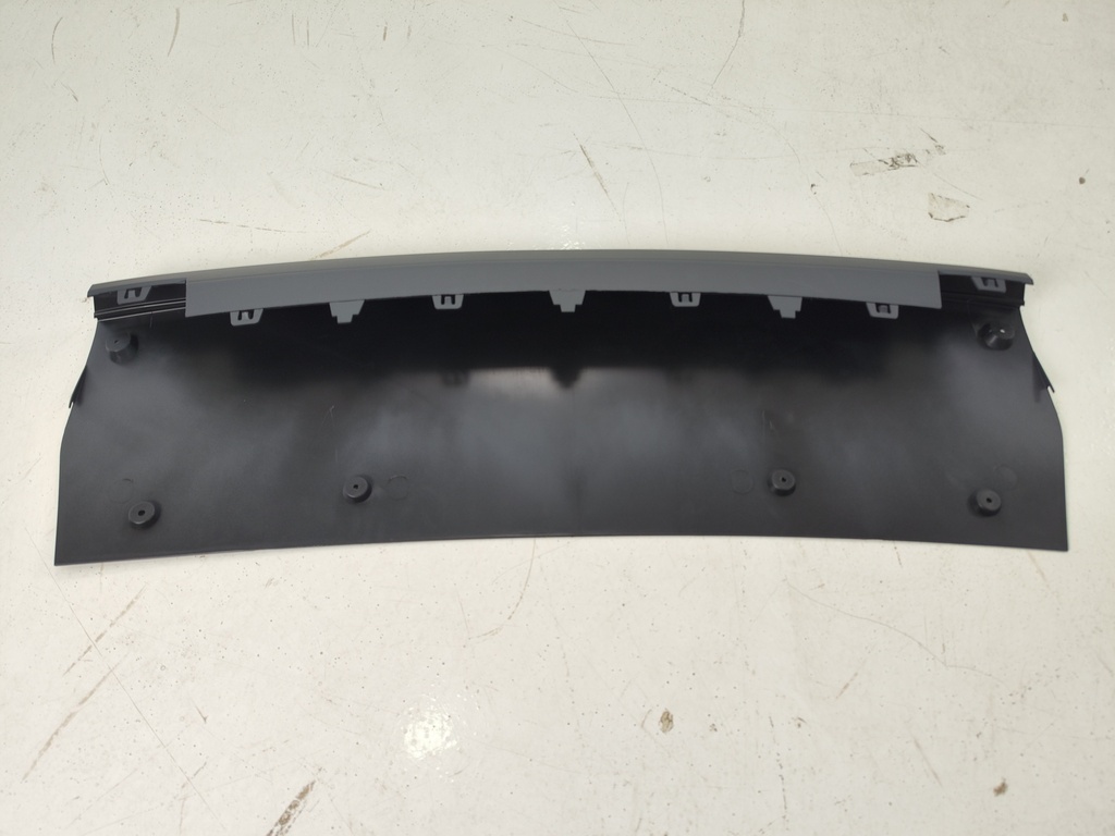 COVER INFERIOR BUMPER DELANTERO RANGE ROVER SVR 18-21