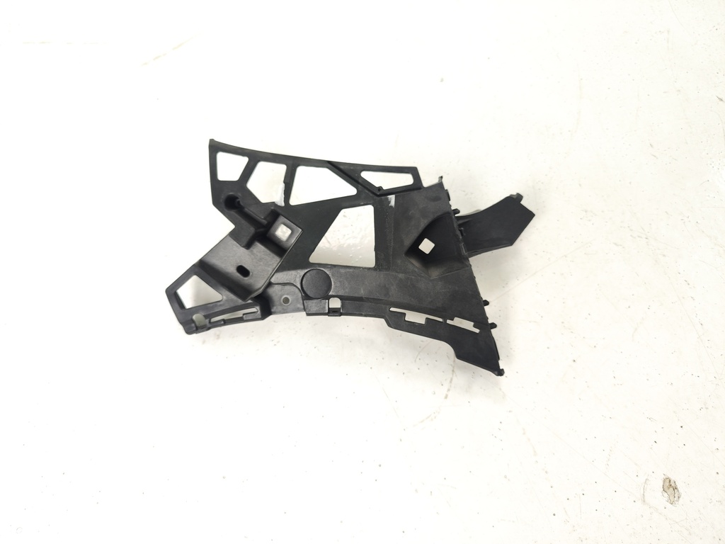 BASE DE BUMPER TRASERO LH MERCEDES GLE 16-19