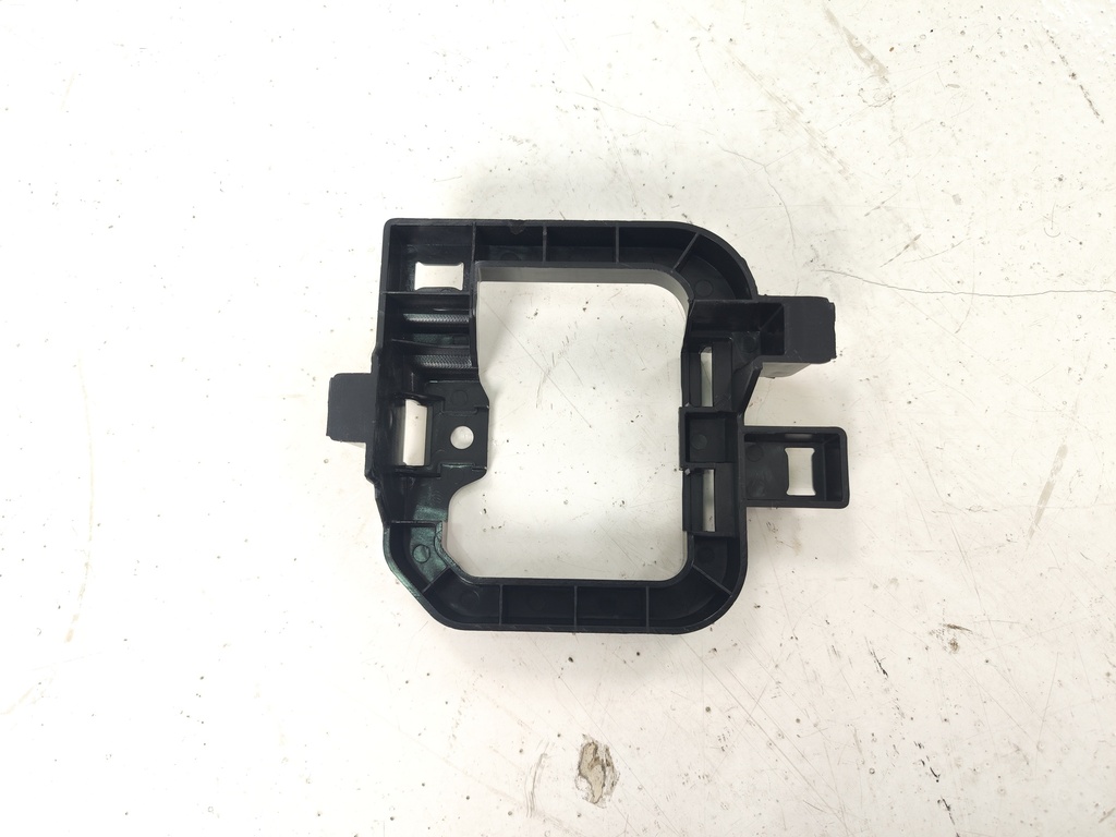 BASE DE HALOGENO RH NISSAN FRONTIER 21-23 PARA ORIGINAL