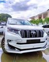 LIP DELANTERO CON LED PRADO 18-20