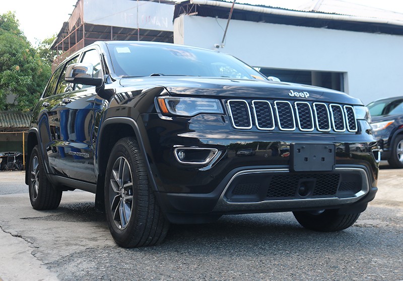 PARRILLA GRAND CHEROKEE 17-20