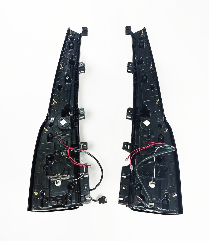 LUCES LED CHEVROLET TAHOE / SUBURBAN 15-19