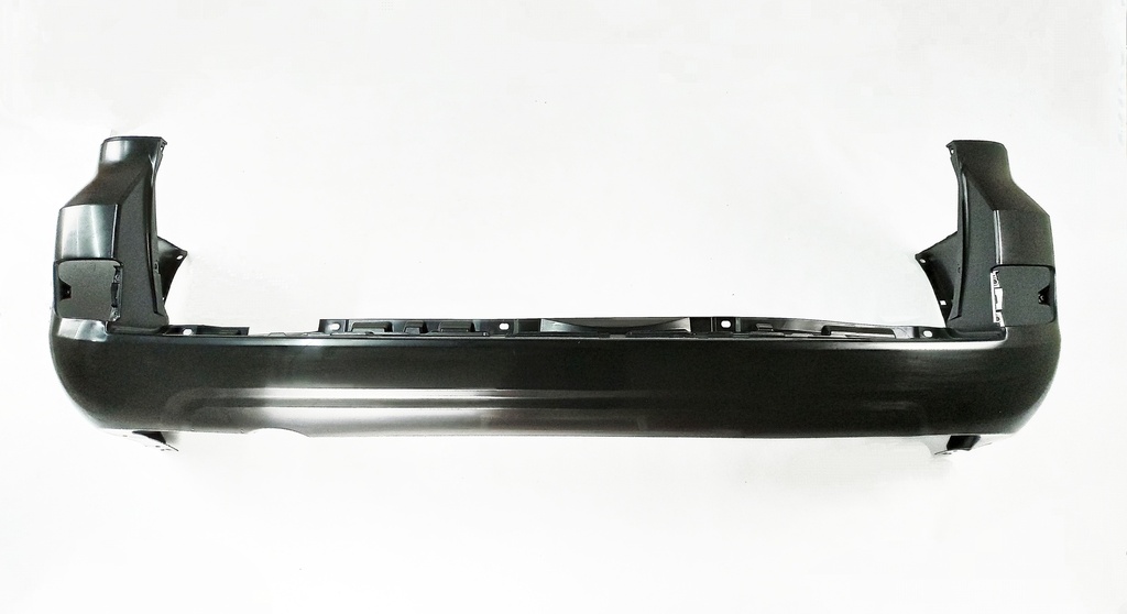 BUMPER TRASERO LC200 16-20