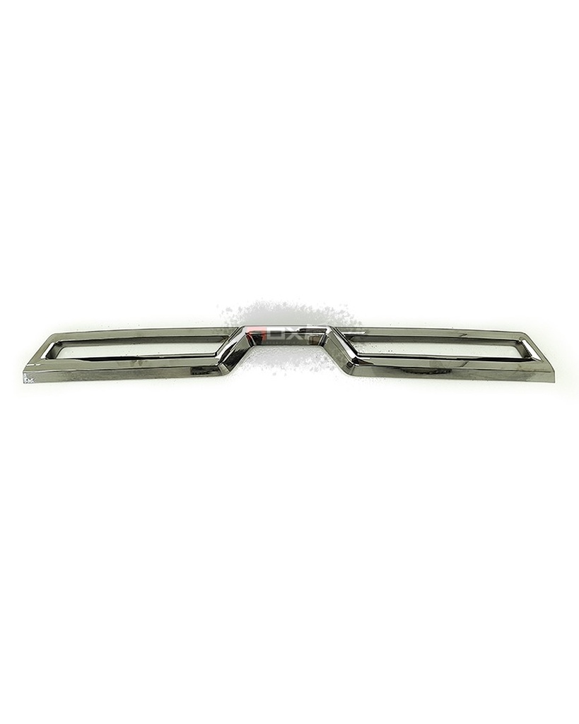 CHROME CENTRAL BUMPER TRASERO 4RUNNER TIPO LX