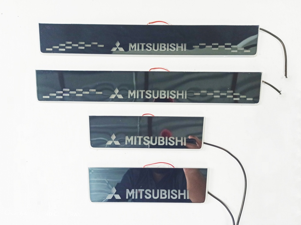 PARALES LED MITSUBISHI 10-20 4PCS BLANCO