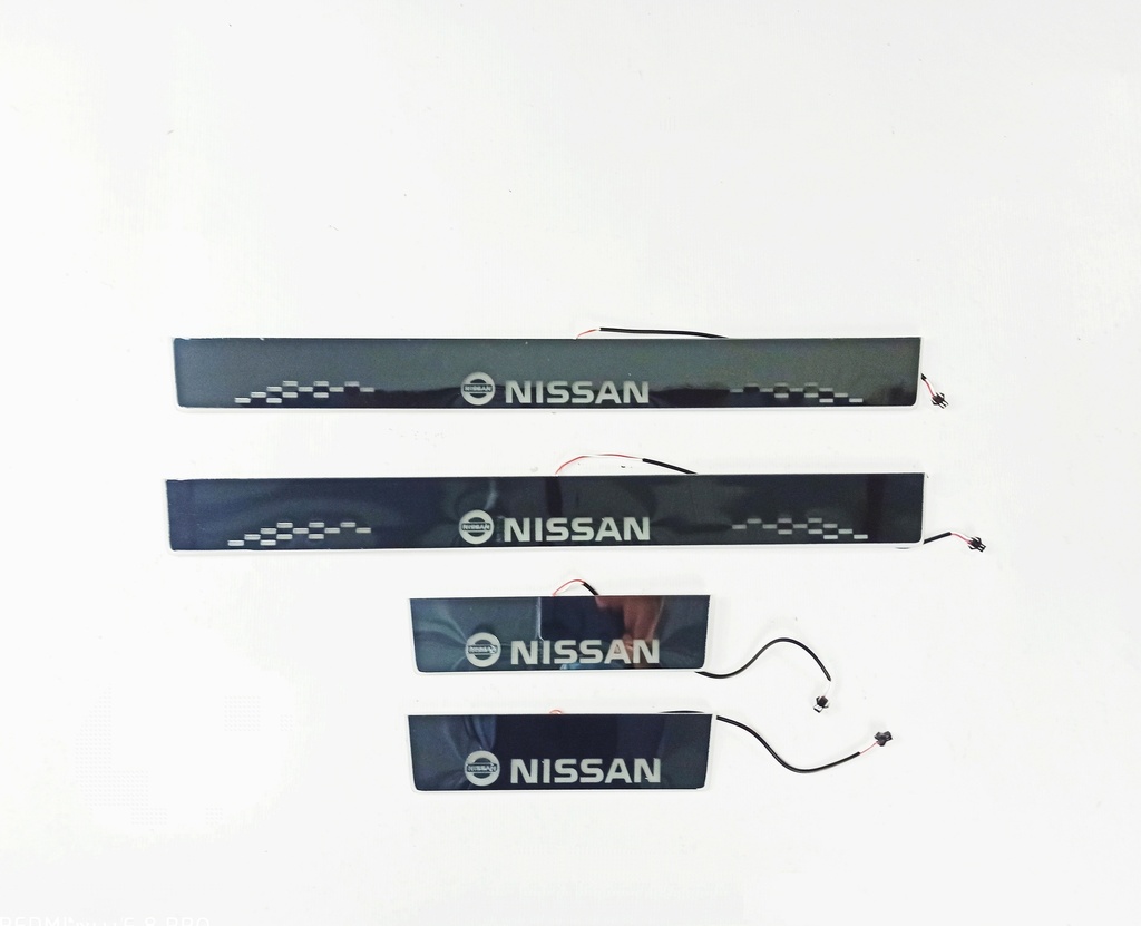 PARALES LED NISSAN 05-20 4PCS BLANCO