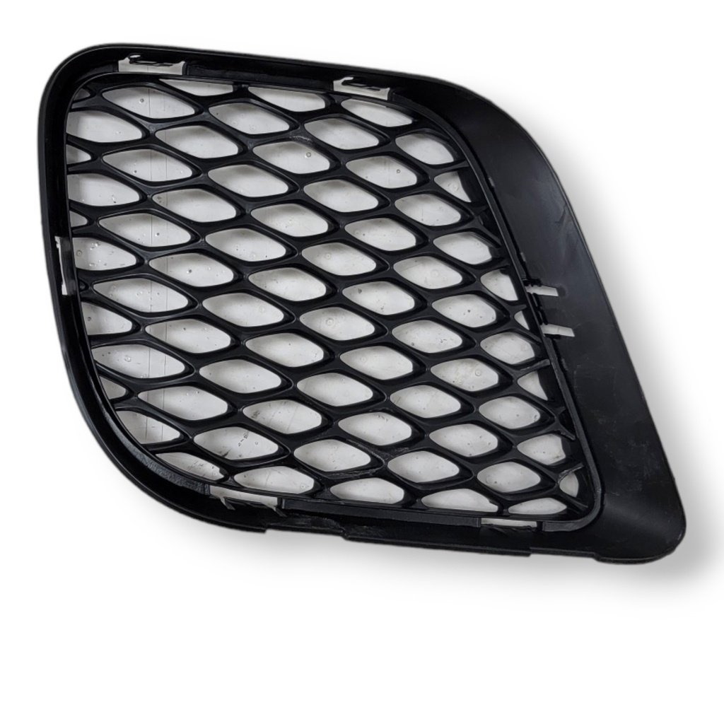 REJILLA BUMPER DELANTERO TRACKHAWK LH 17-22
