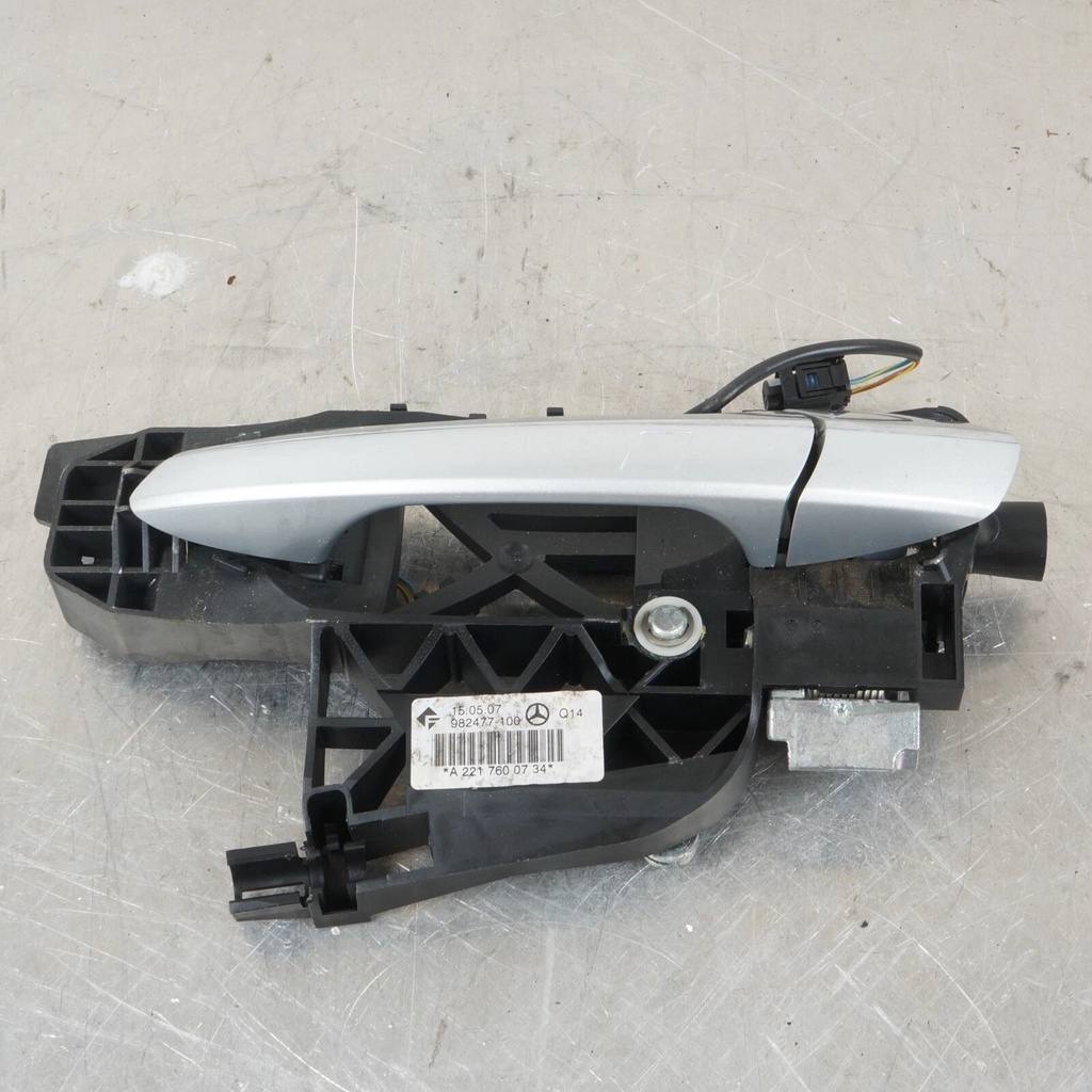 MANUBRIO TRASERO LH MERCEDES CLASE S 06-13